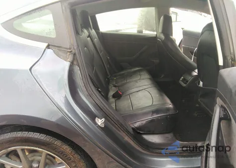 2020 Tesla Model 3 Standard Range Plus Rear-Wheel Drive/Standard Range Rear-Wheel Drive from USA, damaged, VIN 5YJ3E1EA2LF611448